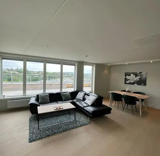 Penthouse Apartment - Lillestrom